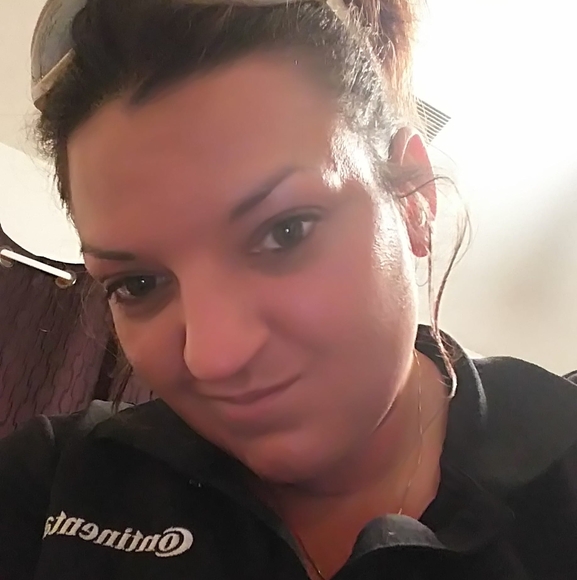 Meet your Posher, Becky - Picture 1 of 1